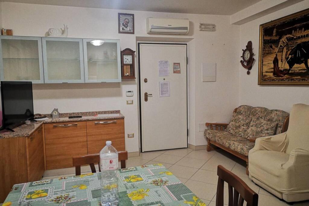 Appartamento Vicino Al Mare マロッタ エクステリア 写真